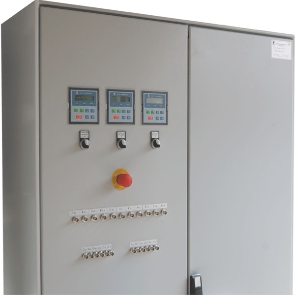 Gabinete de control e instrumentos digitales para banco de pruebas de variadores de frecuencia